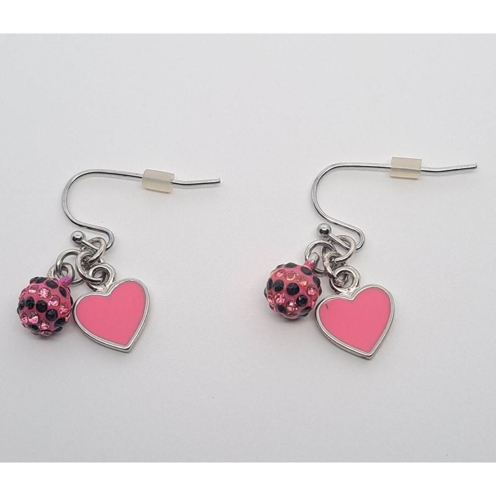 Cute earrings 
